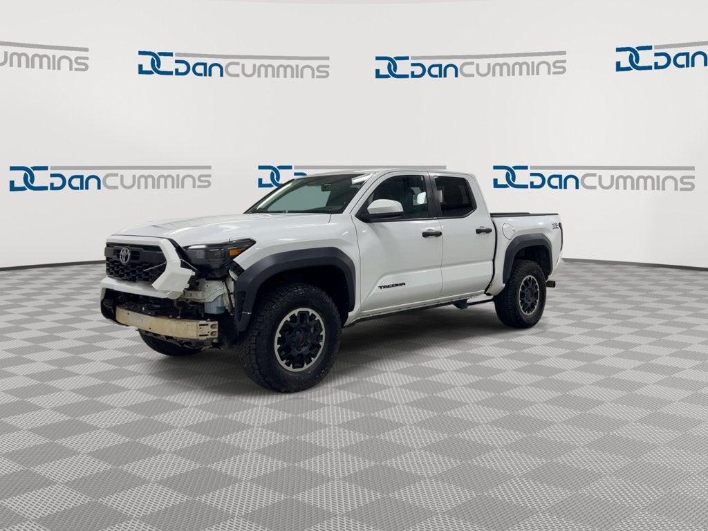 2024 Toyota Tacoma 4WD SR5