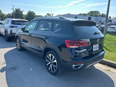 2024 Volkswagen Taos SE