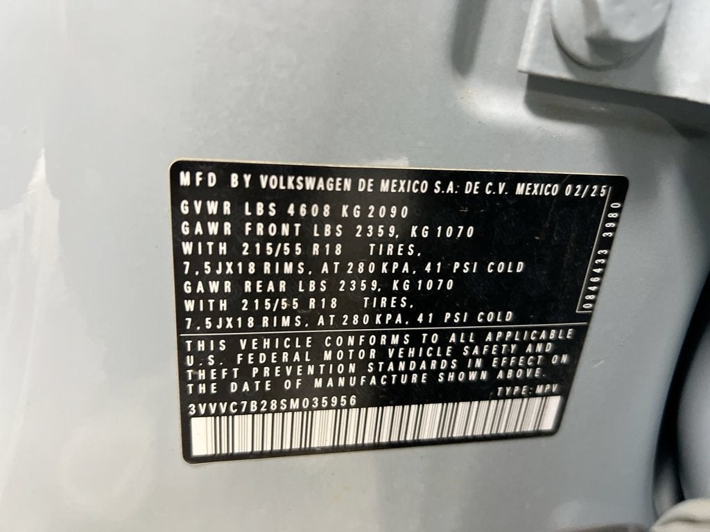 2025 Volkswagen Taos SE