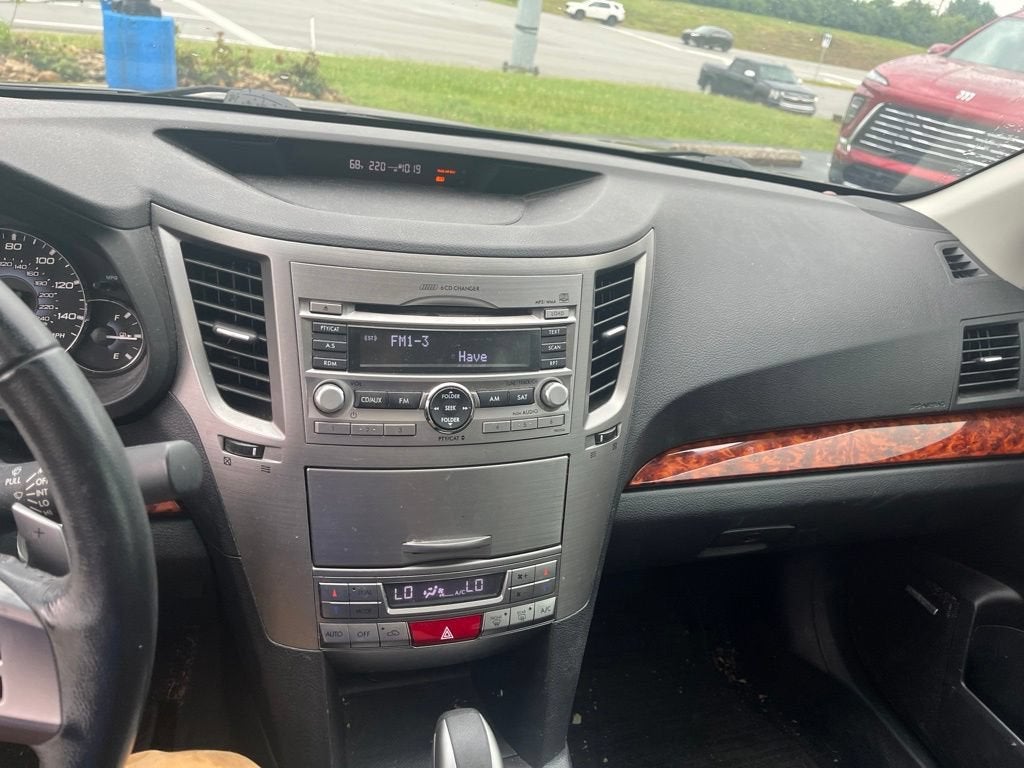 2010 Subaru Legacy Limited Moon