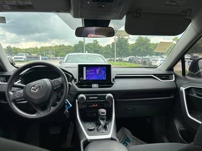 2023 Toyota RAV4 Hybrid LE
