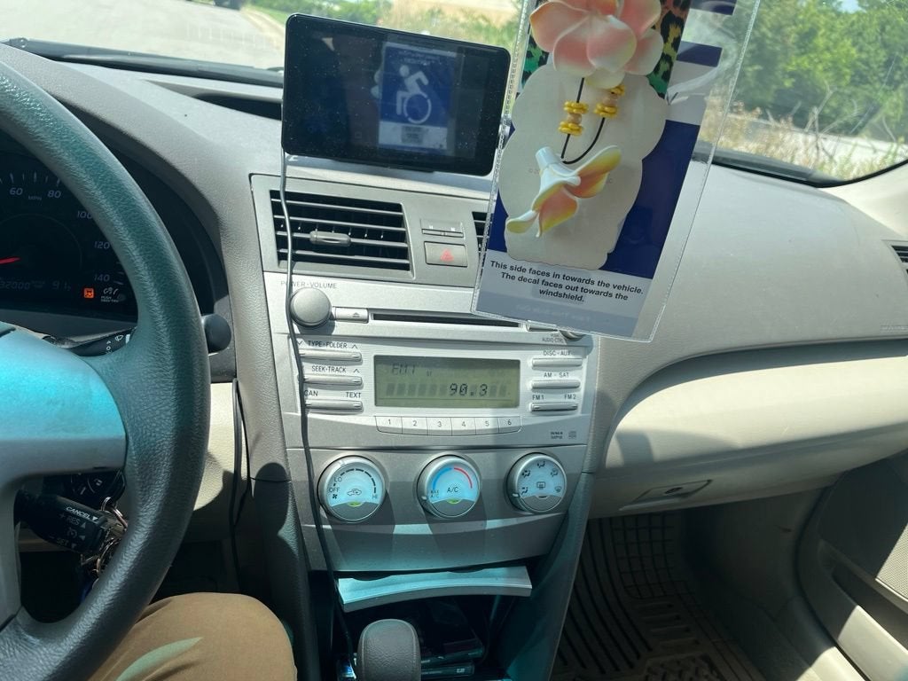 2010 Toyota Camry 4dr Sdn I4 Man (Natl)