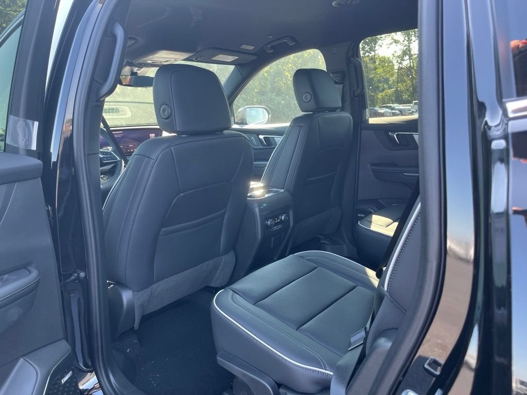 2027 Buick Enclave Preferred - Photo 8