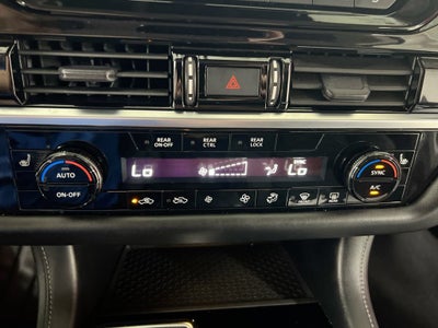2023 Nissan Pathfinder SV