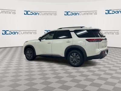 2024 Nissan Pathfinder SV