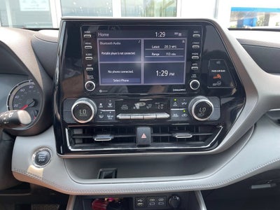 2022 Toyota Highlander L