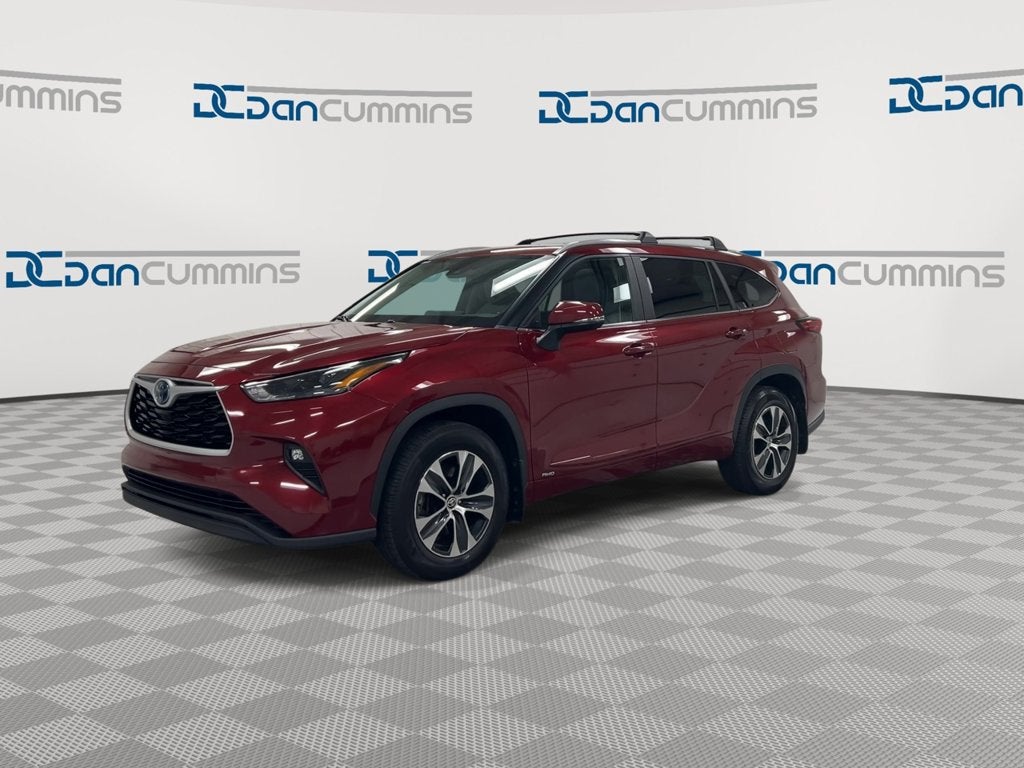 2023 Toyota Highlander Hybrid XLE
