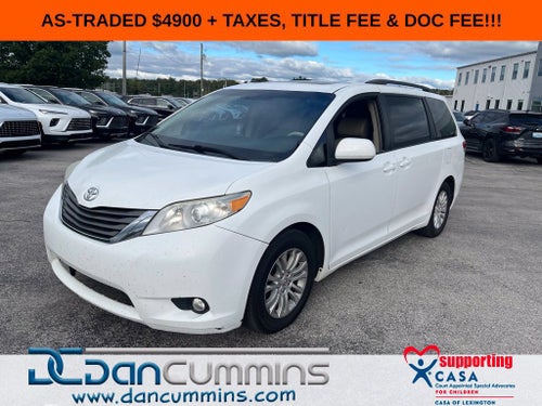 2013 Toyota Sienna XLE AAS