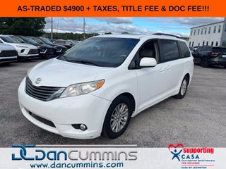 2013 Toyota Sienna XLE AAS