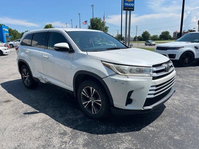 2019 Toyota Highlander LE