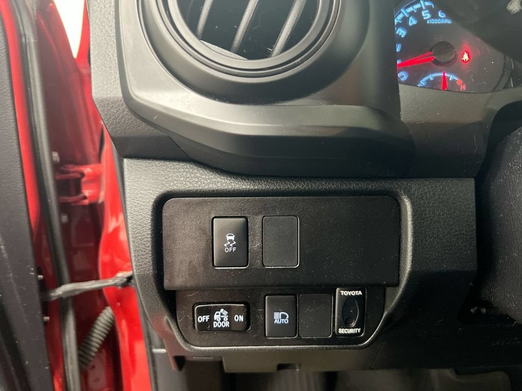 2021 Toyota Tacoma 4WD SR