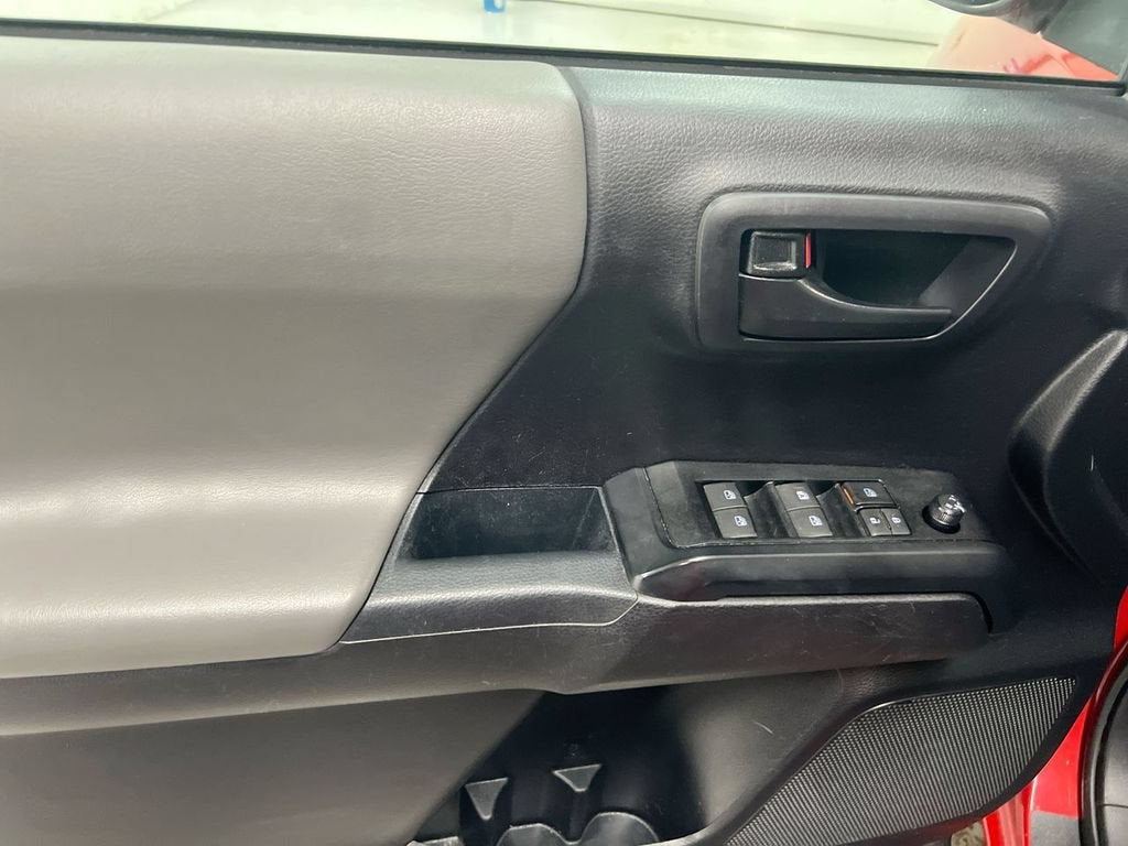 2021 Toyota Tacoma 4WD SR