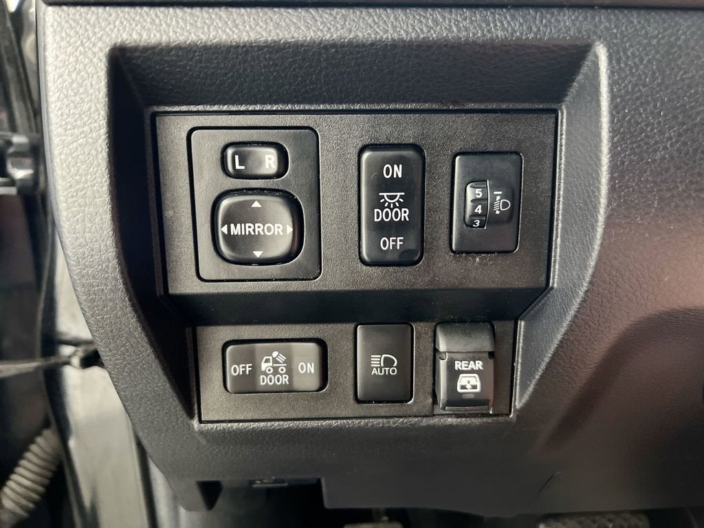 2019 Toyota Tundra 4WD SR5