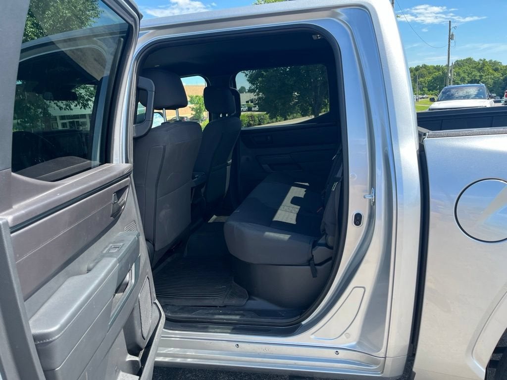 2025 Toyota Tundra 4WD SR