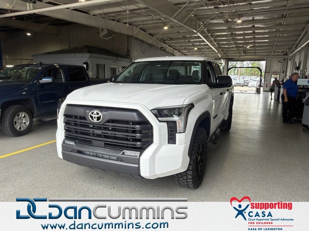 2024 Toyota Tundra 4WD SR5