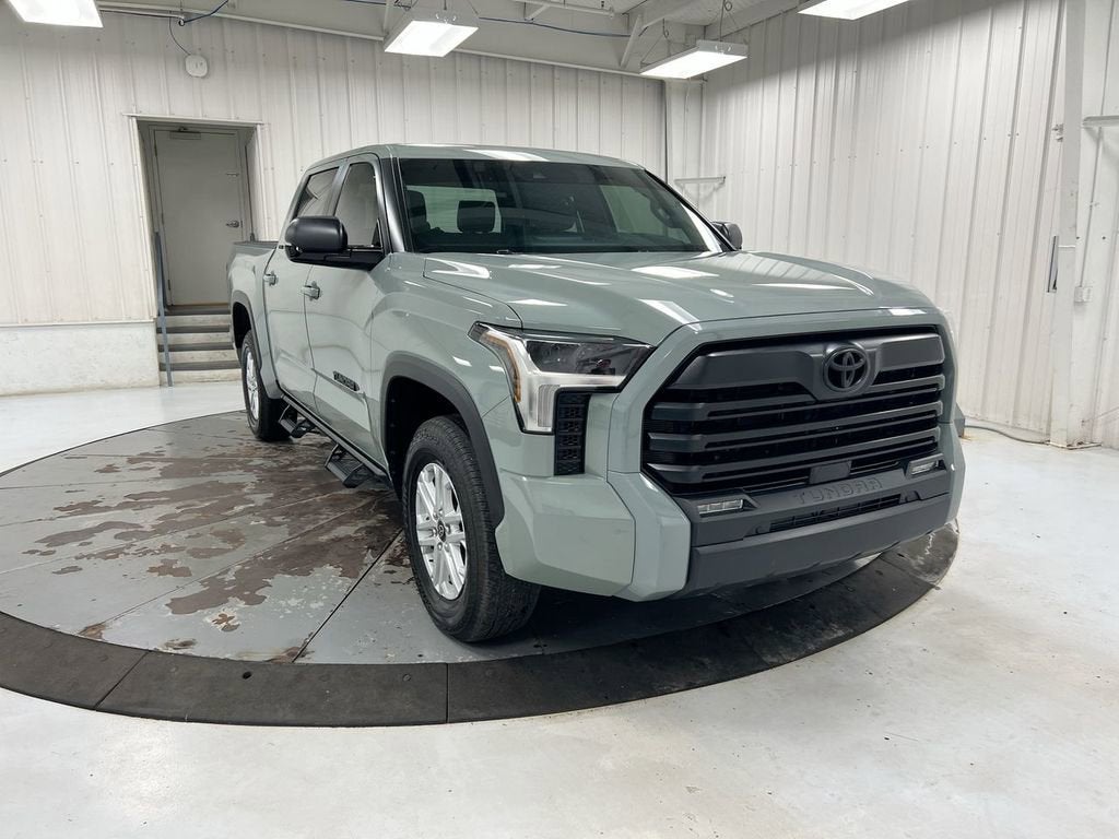 2026 Toyota Tundra 4WD SR