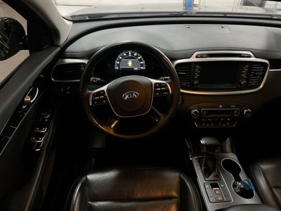 2019 Kia Sorento EX V6