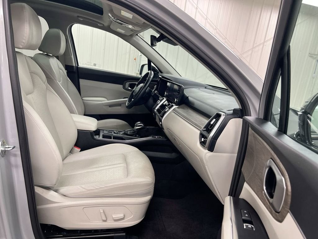 2023 Kia Sorento X-Line EX