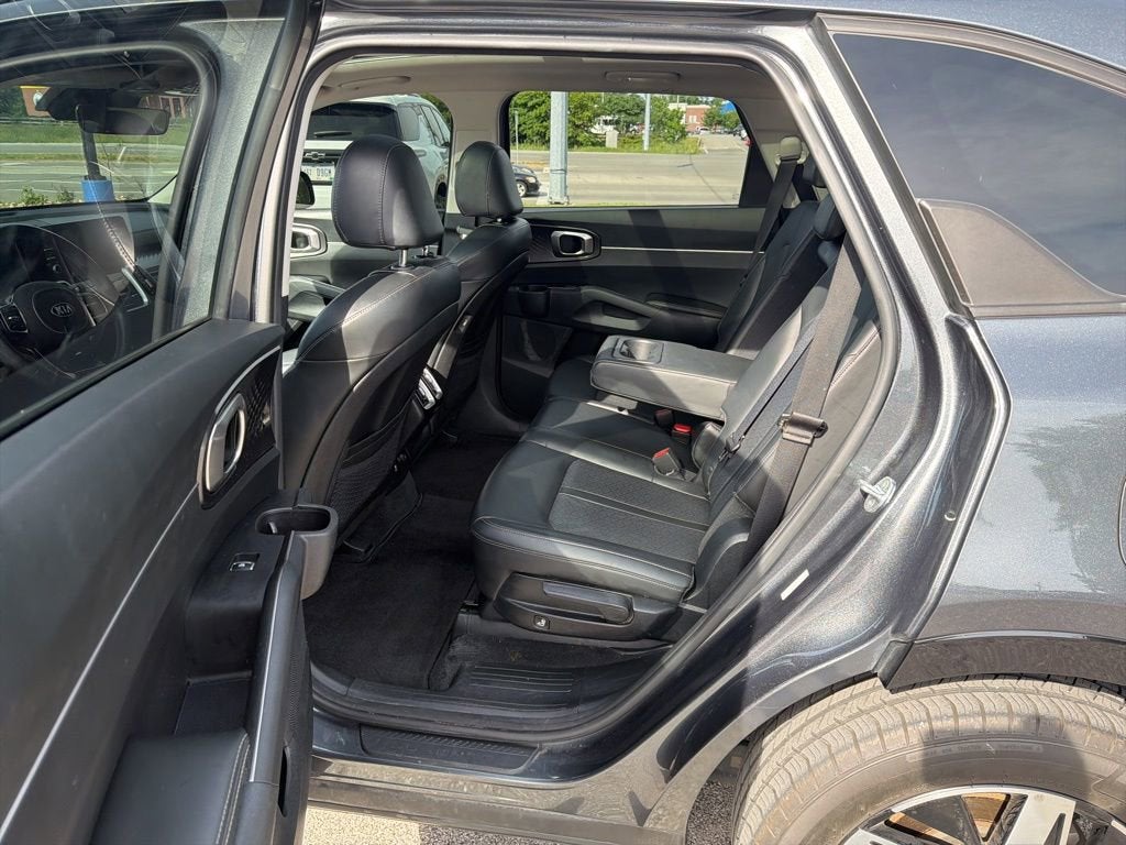 2021 Kia Sorento S