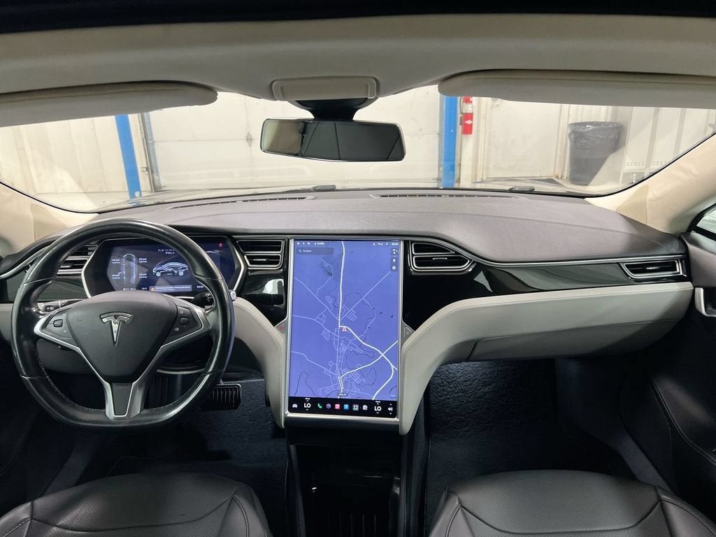 2015 Tesla Model S 85D
