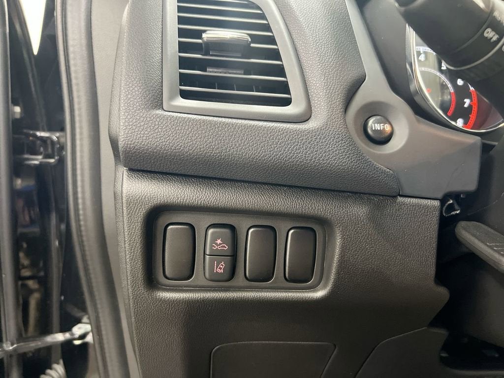 2024 Mitsubishi Outlander Sport S