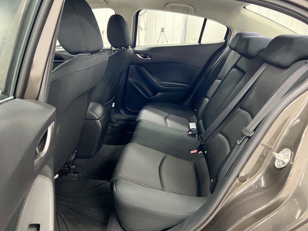 2014 Mazda Mazda3 i Touring