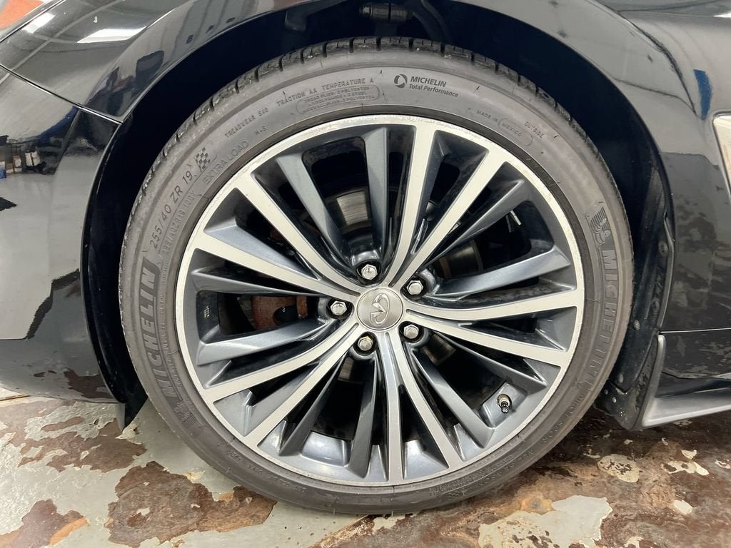 2018 INFINITI Q60 3.0t LUXE