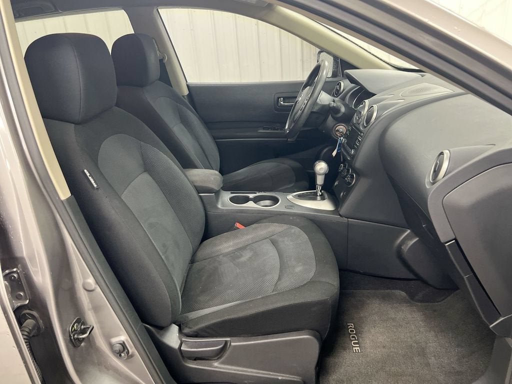 2012 Nissan Rogue S