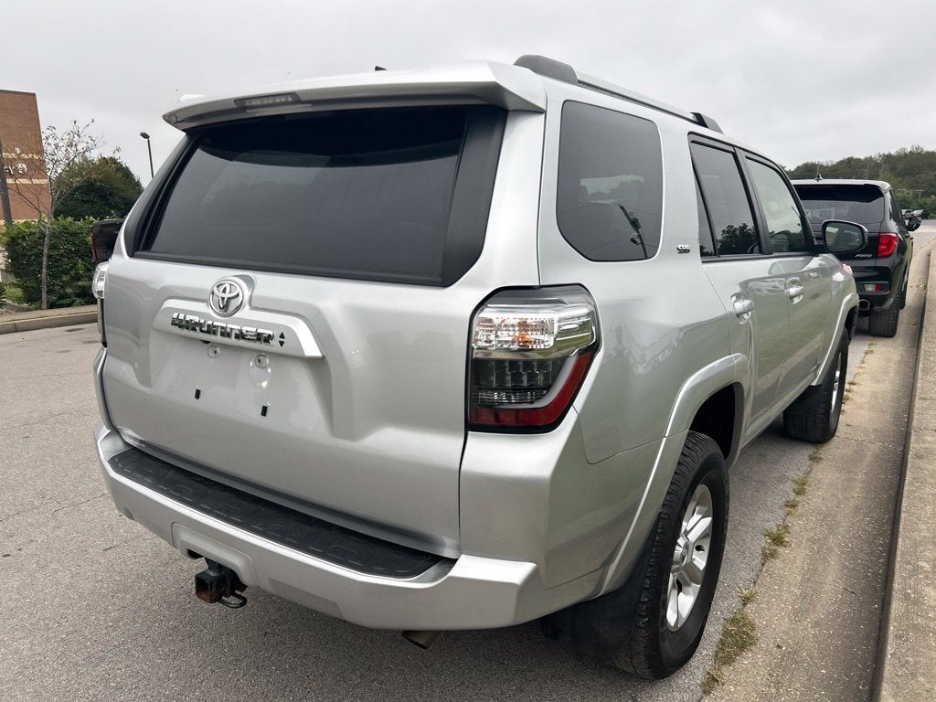 2022 Toyota 4Runner SR5