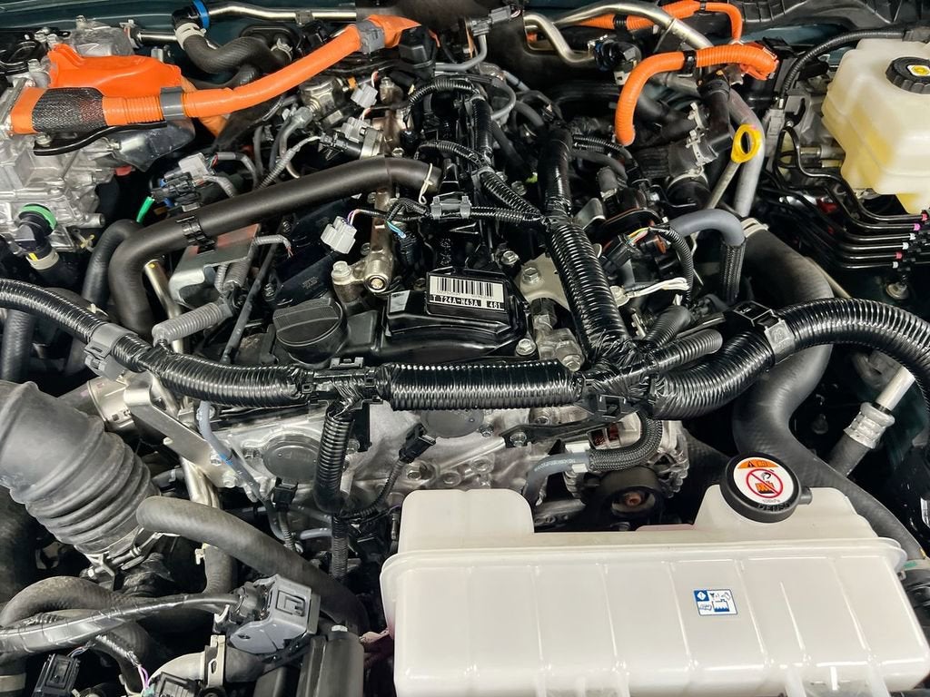 2025 Toyota 4Runner Hybrid TRD Off Road