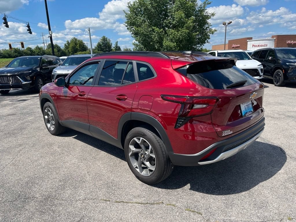 2024 Chevrolet Trax LT