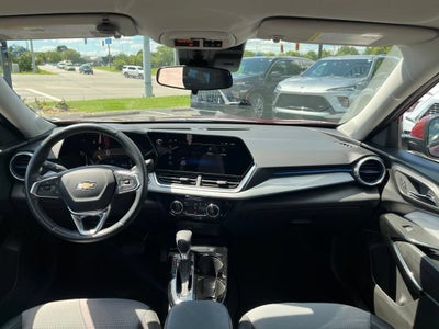 2024 Chevrolet Trax LT