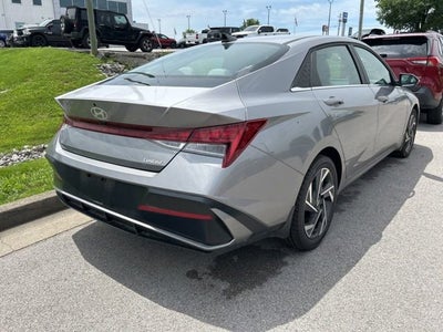 2025 Hyundai Elantra Limited