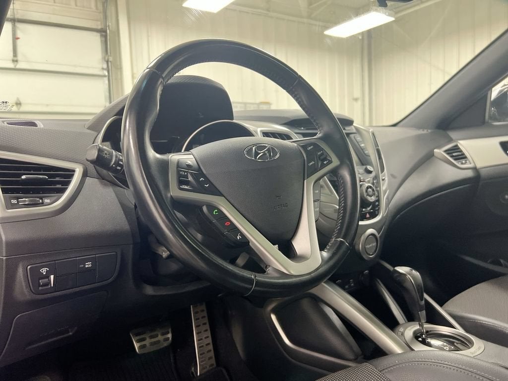 2016 Hyundai Veloster 3dr Cpe Auto