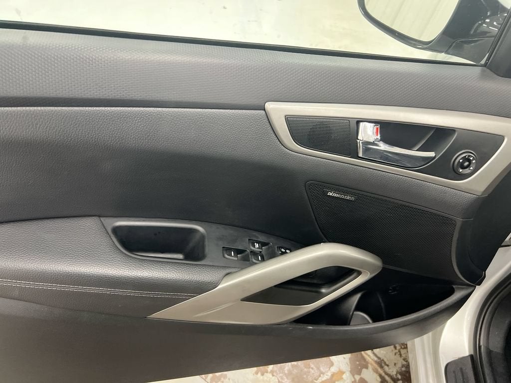 2016 Hyundai Veloster 3dr Cpe Auto