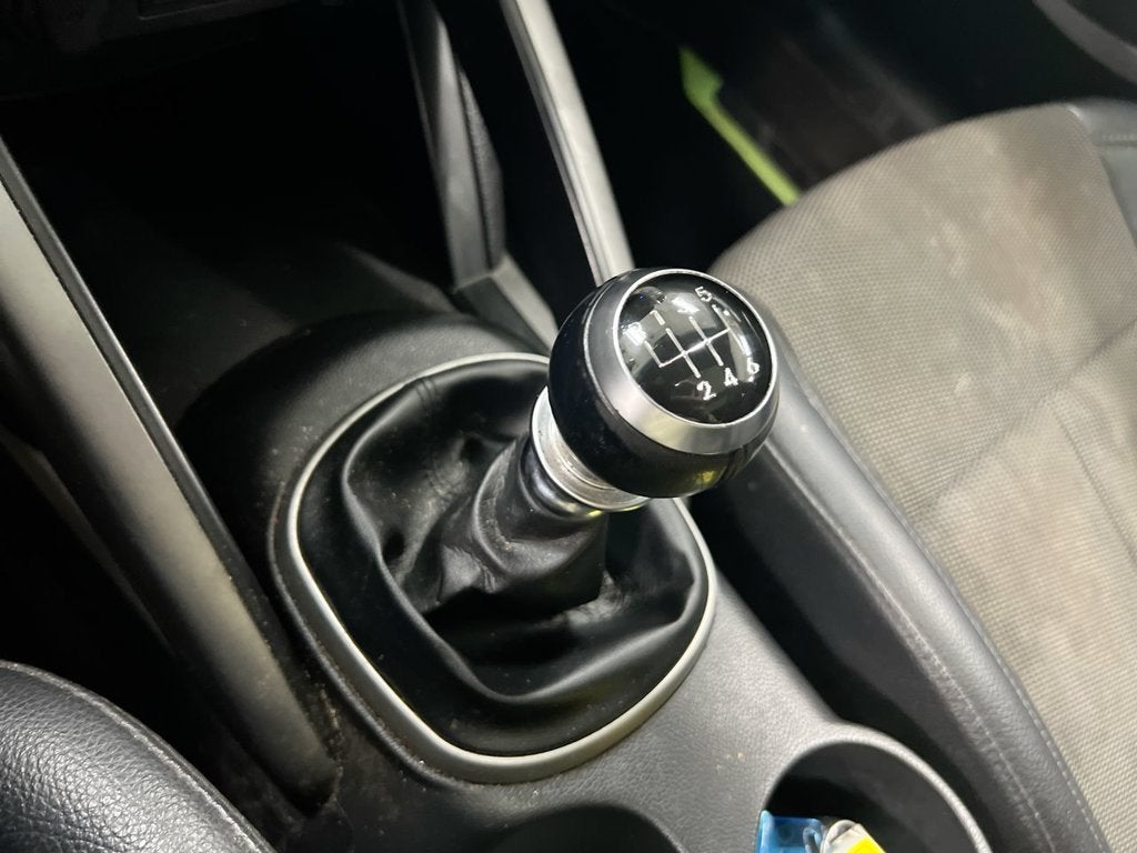 2016 Hyundai Veloster 3dr Cpe Man