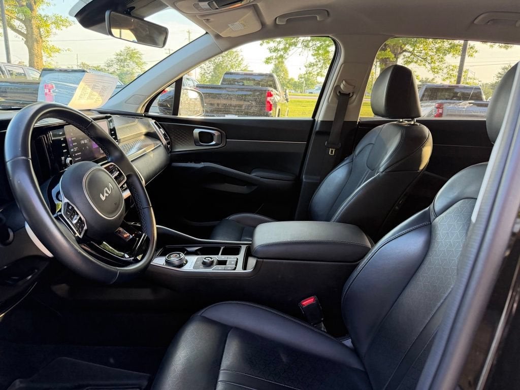 2022 Kia Sorento Hybrid S