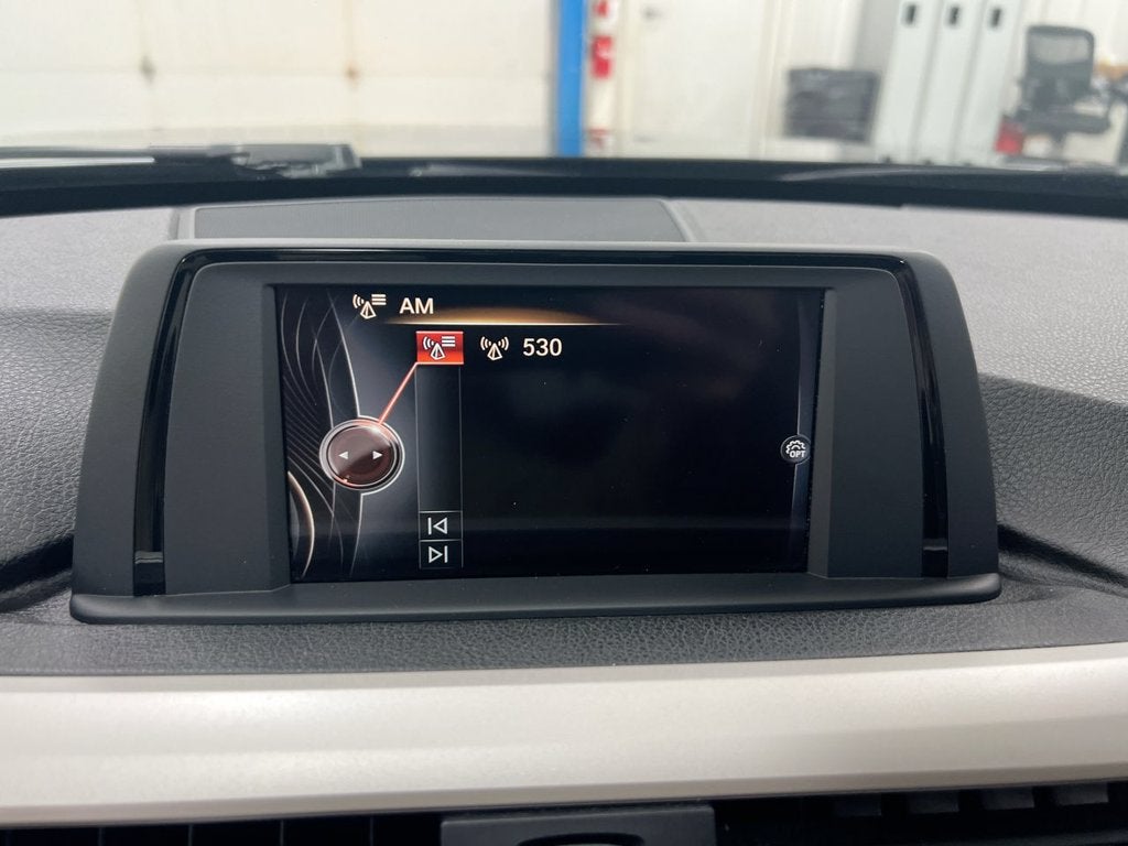 2015 BMW 3 Series 320i