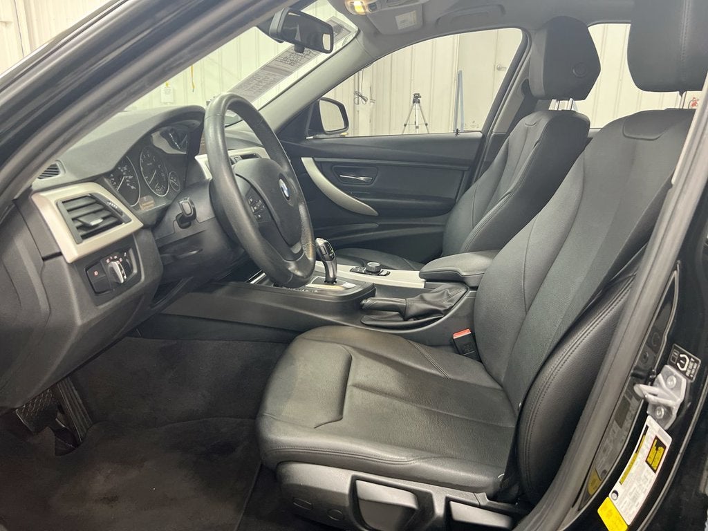 2015 BMW 3 Series 320i
