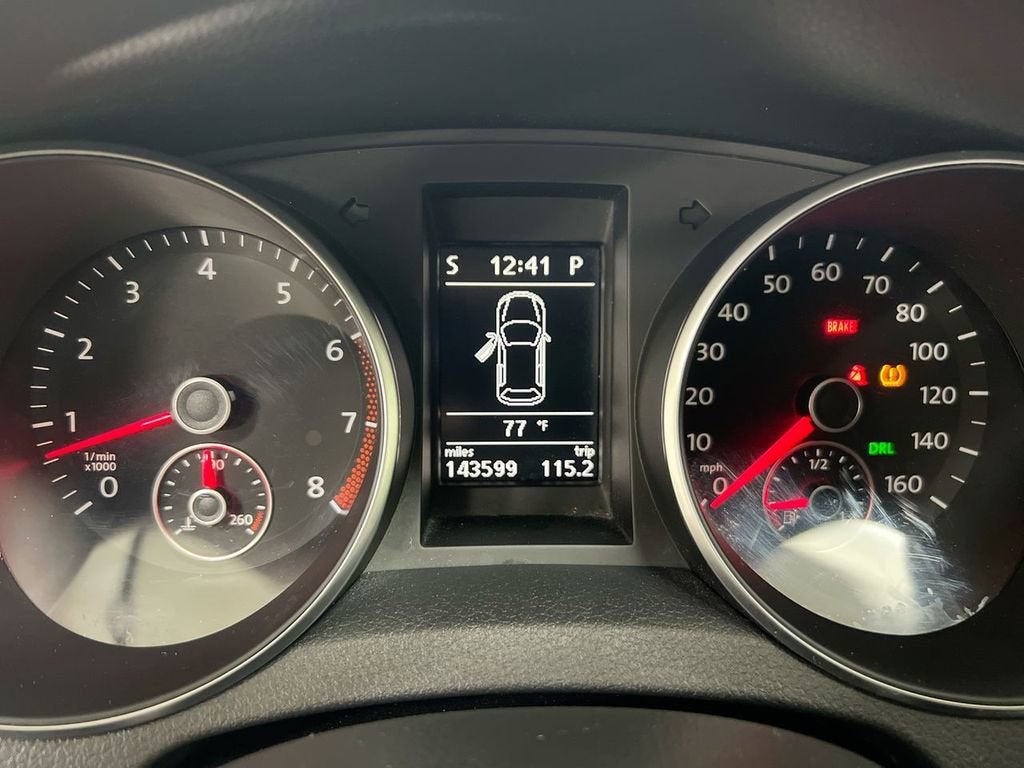 2011 Volkswagen Golf 4dr HB Auto