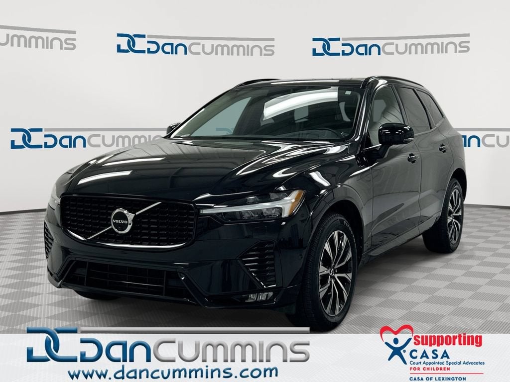2023 Volvo XC60 Plus Dark Theme