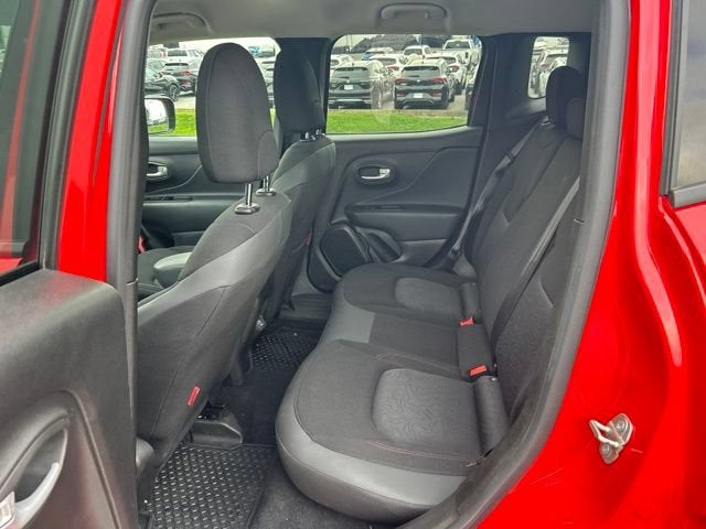 2023 Jeep Renegade Trailhawk