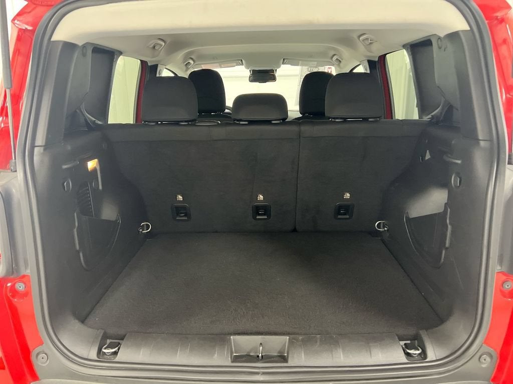 2023 Jeep Renegade Trailhawk