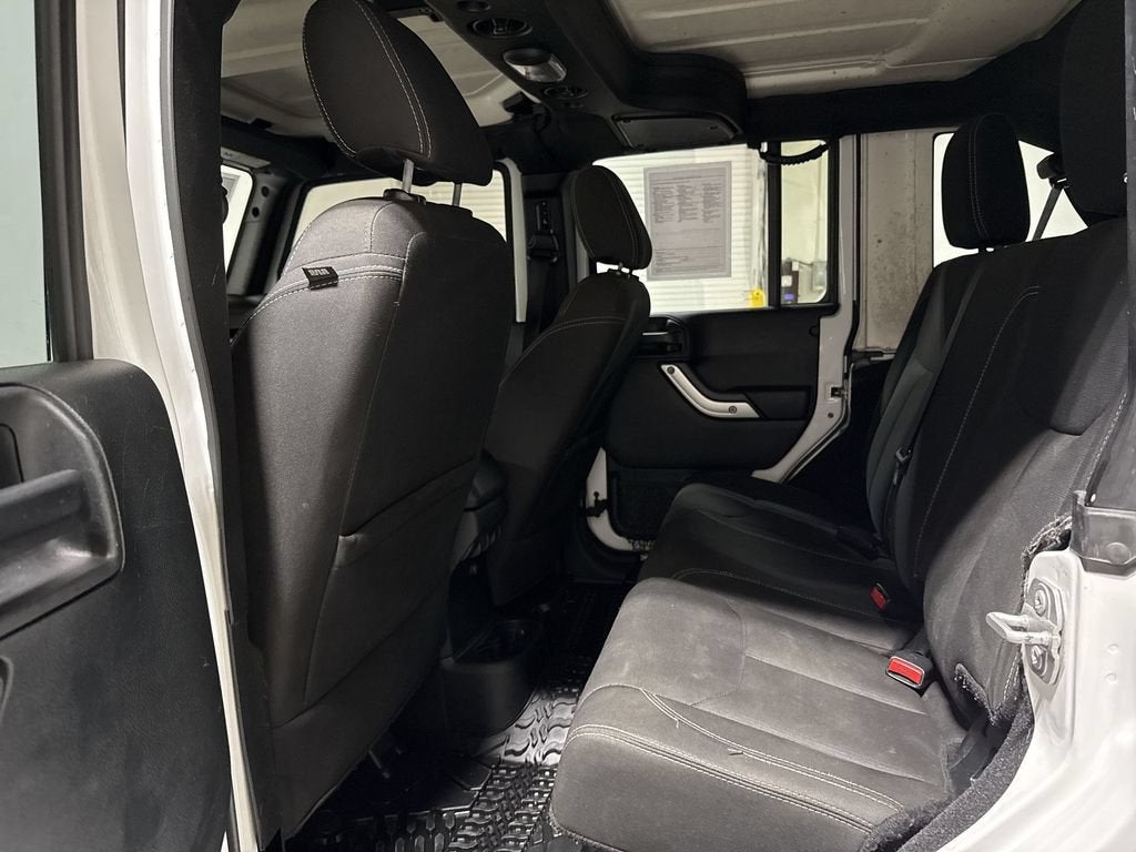 2018 Jeep Wrangler JK Unlimited Sahara
