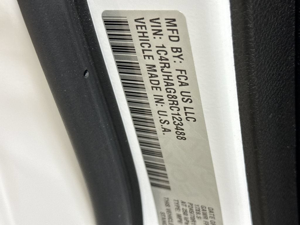 2024 Jeep Grand Cherokee Laredo
