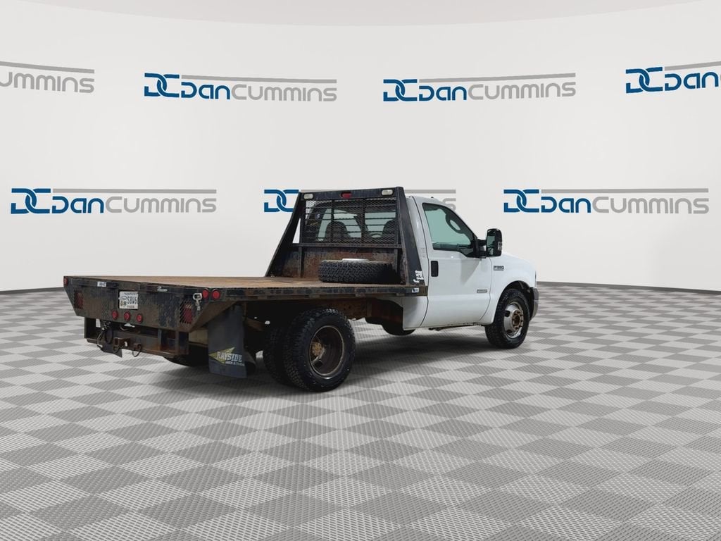 2006 Ford Super Duty F-350 DRW XL