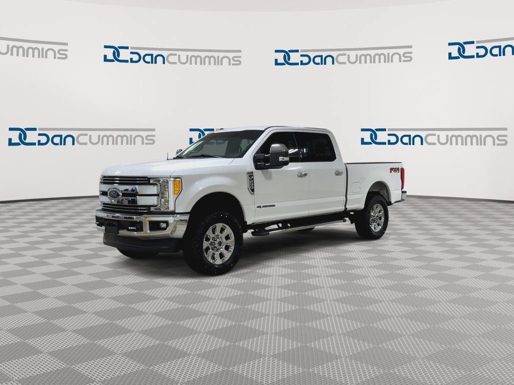 2017 Ford Super Duty F-250 SRW Lariat