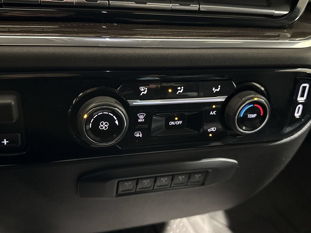 2024 Chevrolet Silverado 3500 HD Chassis Cab LT