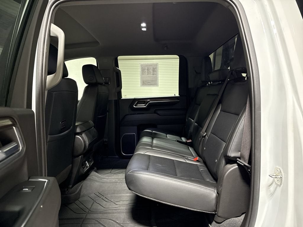 2024 Chevrolet Silverado 3500 HD Chassis Cab LT
