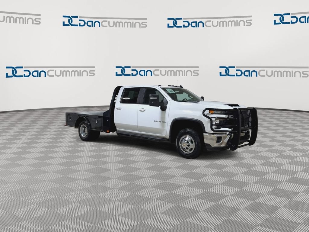 2024 Chevrolet Silverado 3500 HD Chassis Cab LT